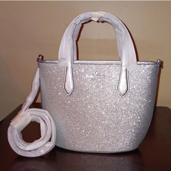 LIVE SHOW!! These Bags Gotta Go! LIKE TO BE NOTIFIED! - Picture 7 of 7